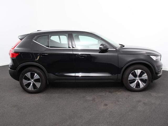 Volvo XC40 1.5 T5 Recharge Inscription Expression | Navigatie | Harman Kardon | Climate control | Adaptieve cruise control | Parkeersensoren | Achteruitrijcamera | Keyless start | LED | Navigatie | Verwarmde voorstoelen | Apple Carplay/ Android Auto