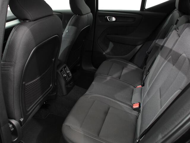 Volvo XC40 1.5 T5 Recharge Inscription Expression | Navigatie | Harman Kardon | Climate control | Adaptieve cruise control | Parkeersensoren | Achteruitrijcamera | Keyless start | LED | Navigatie | Verwarmde voorstoelen | Apple Carplay/ Android Auto