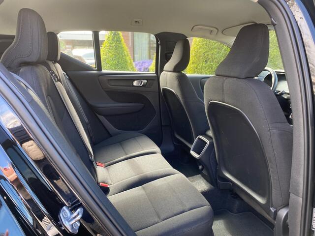 Volvo XC40 1.5 T2 MOMENTUM - NAVI, LED, NAVI CARPLAY, ELEK TREKHAAK