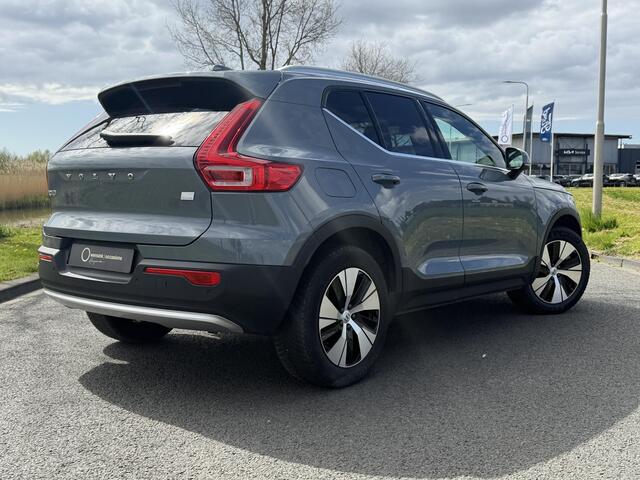Volvo XC40 1.5 T4 Plug-in hybrid Plus Bright | SOH 93,3% | Harman/Kardon | Apple Carplay/Android Auto | Achteruitrijcamera | DAB | Stoelverwarming | Stuurwielverwarming |