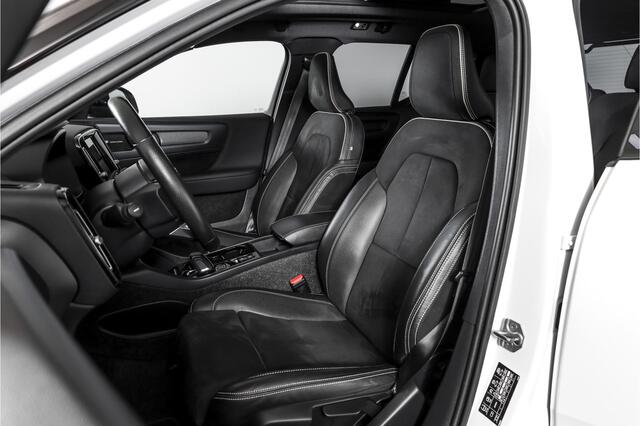 Volvo XC40 1.5 T5 Recharge R-Design | S/K-Panodak | Elek. Trekhaak | Harman/Kardon | Dig. Cockpit | Cruise | Winterpakket | 360 Camera | NAV + App. Connect | ECC | Elek. Klep | LM 19" |