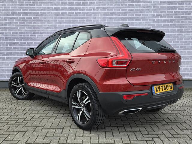 Volvo XC40 T4 R-Design Aut | Cruise Control | Trekhaak 1800 kg | Half Lederen Bekleding | Navigatie | Parkeersensoren V + A | Parkeercamera | Climate control |