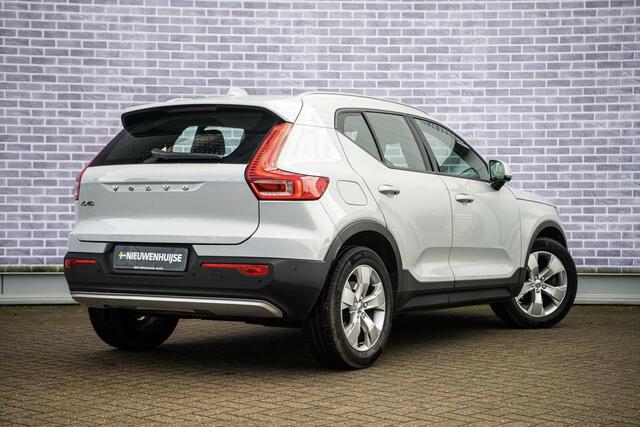 Volvo XC40 T3 Momentum Pro Aut | Navigatie | Trekhaak | Cruise Control Adaptief | BLIS | Achteruitrijcamera | Parkeersensoren