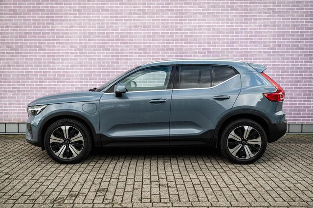 Volvo XC40 1.5 T5 Plug-in Hybrid Ultimate Bright | PHEV | Lederen Bekleding | 360 Graden Camera | Panoramadak | Navigatie | Apple Carplay | Android Auto | Elektrisch Verstelbare Voorstoelen | Keyless Entry | Elektrische Achterklep | BLIS | Cruise Control Adaptief