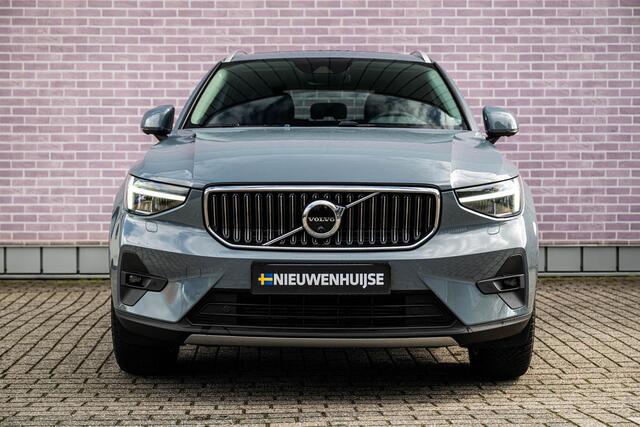 Volvo XC40 1.5 T5 Plug-in Hybrid Ultimate Bright | PHEV | Lederen Bekleding | 360 Graden Camera | Panoramadak | Navigatie | Apple Carplay | Android Auto | Elektrisch Verstelbare Voorstoelen | Keyless Entry | Elektrische Achterklep | BLIS | Cruise Control Adaptief