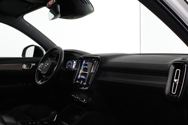 Volvo XC40 1.5 T3 R-Design > Trekhaak/H&K/Zwart dak/Winterpakket pro...