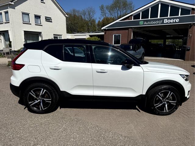 Volvo XC40 2.0 B4 200pk R-Design Panoramadak, Trekhaak, Camera