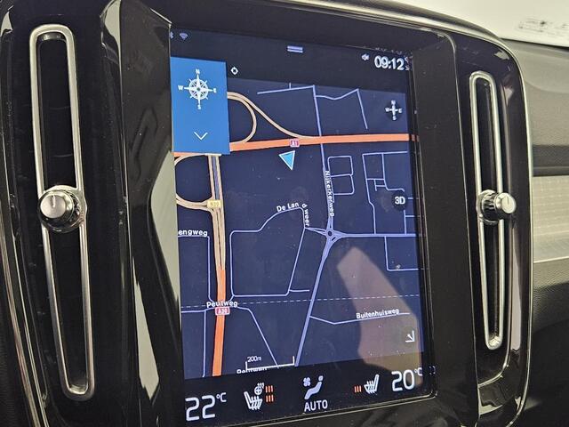 Volvo XC40 1.5 T2 Momentum Business | Stoel/Stuurverwarming | Elektrische Achterklep | Navigatie | Apple Carplay | Parkeercamera | Parkeersensoren V+A |