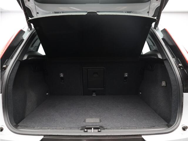 Volvo XC40 T4 Recharge R-Design Automaat / Trekhaak / Climate Pack