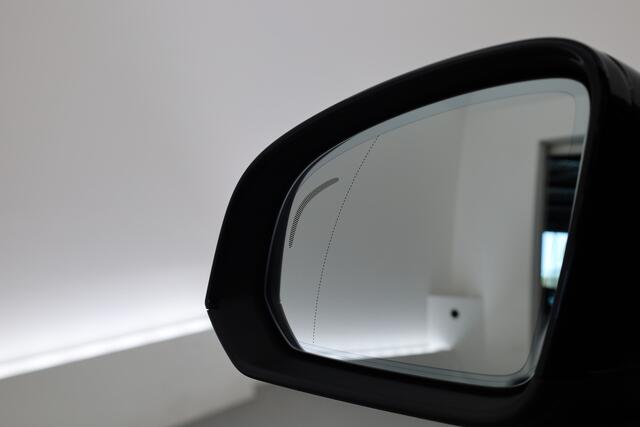 Volvo XC40 1.5 T5 Plug-in hybrid Ultimate Dark | SOH 95.9% | Pano | Leder | Adapt. Cruise | 360cam | Keyless | Stoel- Stuurverw. | Harman Kardon x