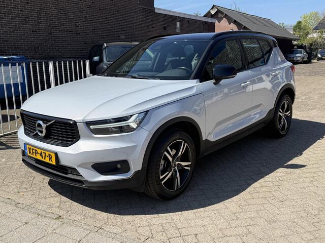 Volvo XC40 1.5 T3 Climate + Park Assist Pack