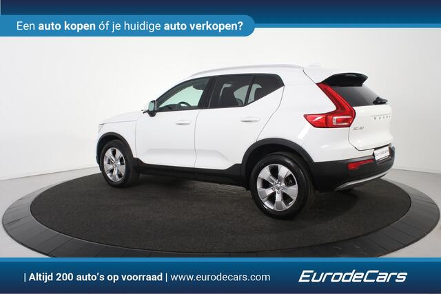 Volvo XC40 1.5 T2 Momentum *1ste Eigenaar*Leer*Navigatie*Stoelverwarming*Camera*