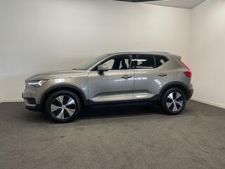 volvo-xc40-1.5-t4-recharge-inscript