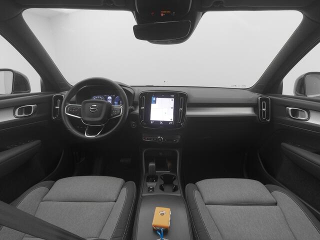 Volvo XC40 1.5 T4 Recharge Inscription Expression | CAMERA | KEYLESS