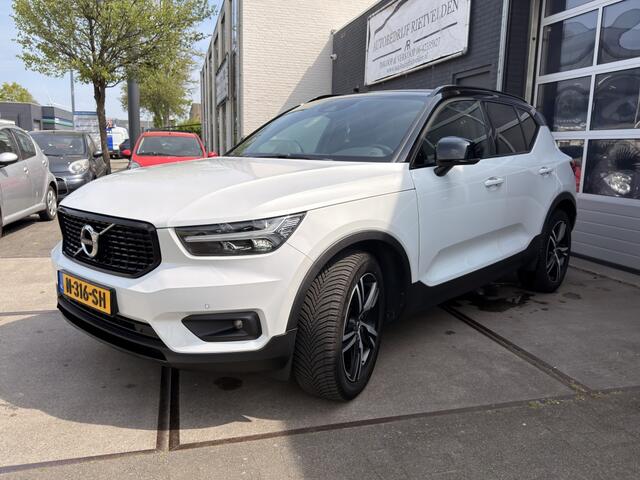 Volvo XC40 2.0 T4 R-Design Automaat Navi Carplay! Inruil mogelijk!