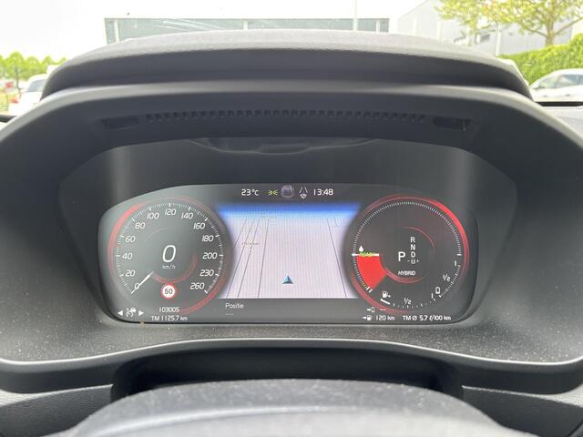 Volvo XC40 1.5 T4 Recharge Inscription Expression | Vol Leder | Trekhaak | Navigatie |