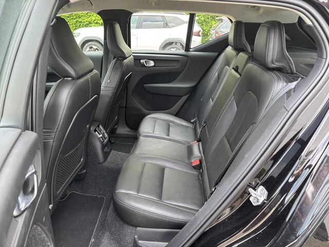 Volvo XC40 1.5 T4 Recharge Inscription Expression | Vol Leder | Trekhaak | Navigatie |