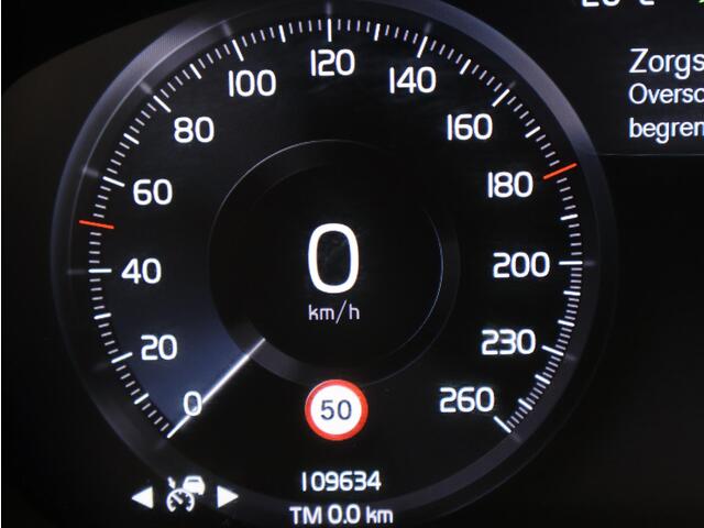 Volvo XC40 1.5 T5 Recharge R-Design / Trekhaak / Panoramadak / Harman Kardon / 360 Camera / Lederen Bekleding / Elektrische Stoelen / Getint Glas /