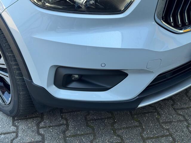 Volvo XC40 1.5 T5 Recharge Inscription - leer - navi - carplay/android elec achterklep