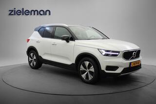 volvo-xc40-momentum---carplay,-navi