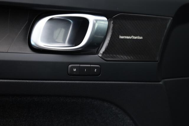 Volvo XC40 T4 Recharge Plus Bright | SOH 94%| Pano | Harman Kardon | 360cam | Elek. Stoelen | Adapt. Cruise | Memory | Navi |