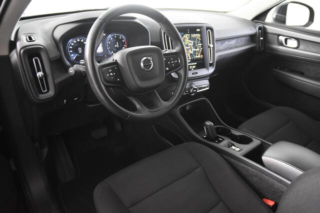 Volvo XC40 1.5 T2 Momentum Core Automaat *1ste Eigenaar*Navigatie*PDC*