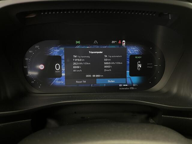 Volvo XC40 Recharge P8 AWD R-Design | 93% SOH | Trekhaak | H&K | Pano | Warmtepomp |