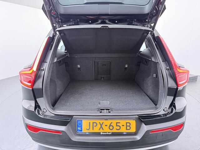 Volvo XC40 1.5 T5 Recharge 262pk Inscription Expression | Elek. achterklep | Adapt. Cruise | Dodehoek detectie | Apple carplay & Android auto | All-Season banden |