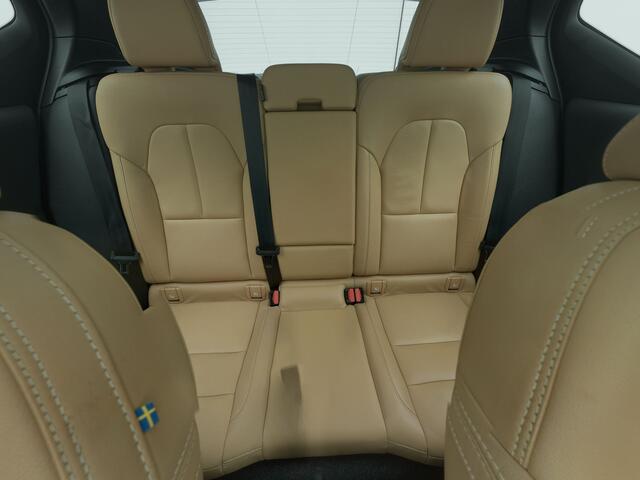 Volvo XC40 1.5 T5 Recharge R-Design | PANO | ADAPTIVE | STOEL- EN STUURVERW. | TREKHAAK