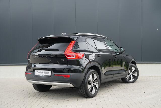 Volvo XC40 1.5 T2 Momentum Pro - Panoramadak - Navi - Trekhaak - Cruise - Keyless - Rijklaar
