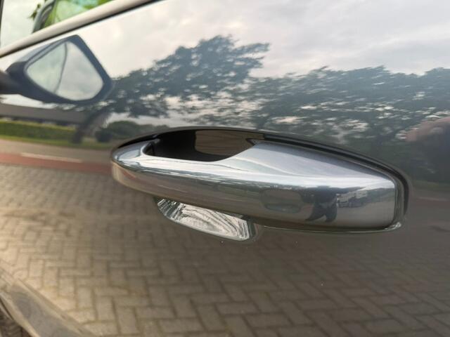 Volvo XC40 1.5 T3 Momentum Pro Trekhaak / Carplay / Keyless