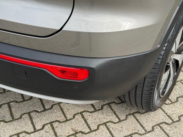 Volvo XC40 1.5 T5 Recharge Inscription - navi - camera - elec achterklep