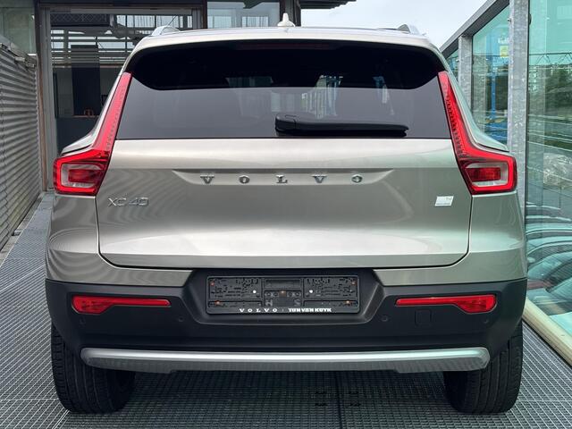Volvo XC40 1.5 T4 Plug-in hybrid Ultimate Bright / Pano. dak / Elek. verstelbare stoelen / Stuur+stuur verwarming / Keyless / Harman kardon / Carplay / 20' velgen /