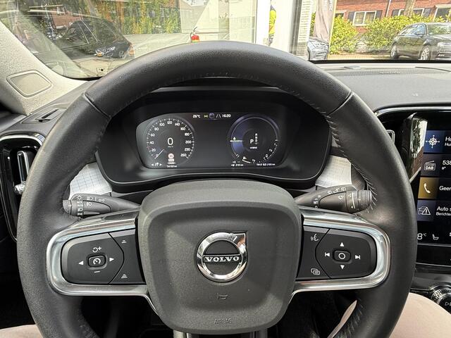 Volvo XC40 1.5 T4 Recharge Inscription Expr. |Camera|HarmanKardon|Trekhaak|
