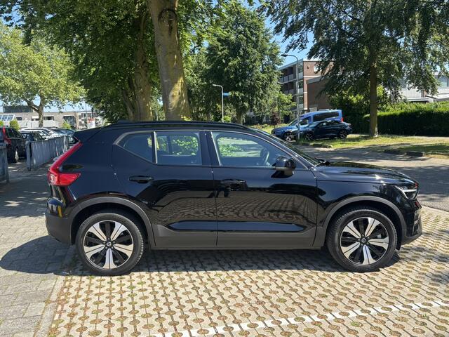 Volvo XC40 Recharge Core 70 kWh Stoel+stuur verw & warmtepomp