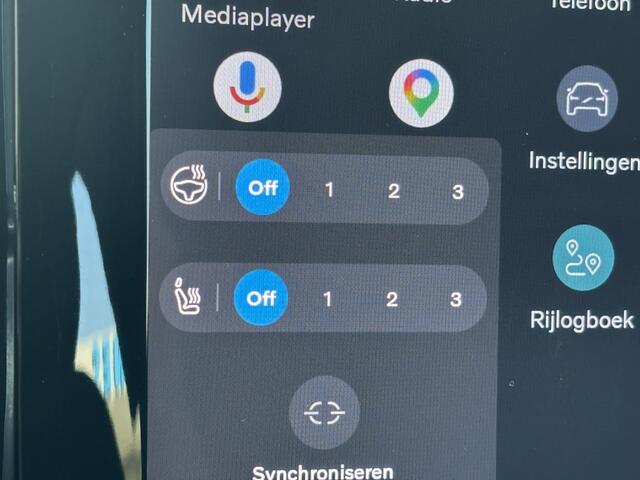 Volvo XC40 Recharge Core 70 kWh Stoel+stuur verw & warmtepomp