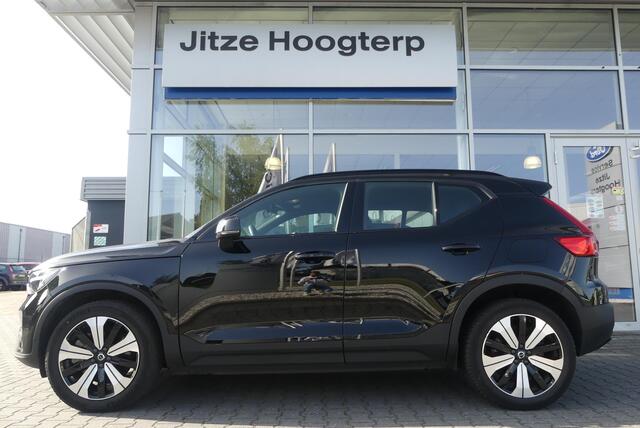 Volvo XC40 Recharge Core 70 kWh WINTER PACK, CRUISE, CLIMA, NAVI, CAMERA, PDC V&A, APPLE CARPLAY/ANDOIRD AUTO, STANDKACHEL, 48.401KM