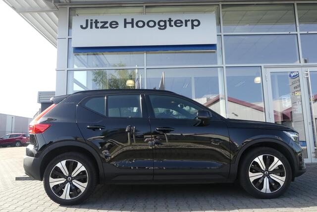 Volvo XC40 Recharge Core 70 kWh WINTER PACK, CRUISE, CLIMA, NAVI, CAMERA, PDC V&A, APPLE CARPLAY/ANDOIRD AUTO, STANDKACHEL, 48.401KM