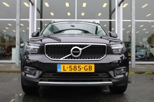 Volvo XC40 T2 130PK Automaat Business Pro | El. Trekhaak | Adapt. Cruise | DAB | El. Achterklep | BLIS | Keyless |