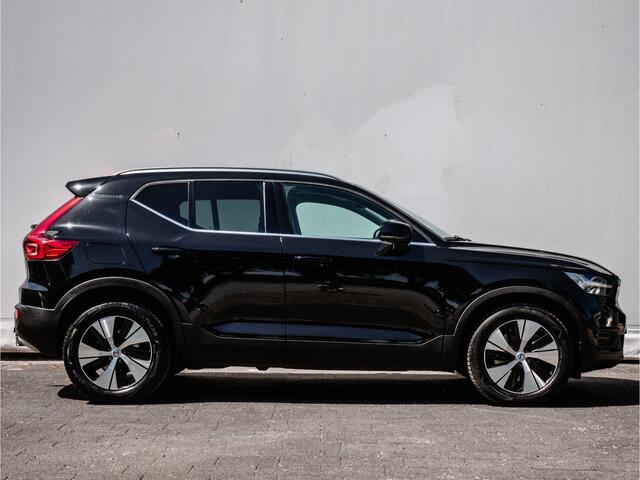 Volvo XC40 1.5 T4 Recharge Inscription Expression Trekhaak/ Stuur+stoelverwarming/ Elek. achterklep/ DAB/ Cruise control