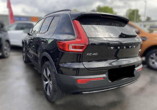 Volvo XC40 1.5 T4 Plus Dark | Adaptive Cruise Control | Verwarmde Voorruit | Harman Kardon | Plugin Hybride | Verwacht