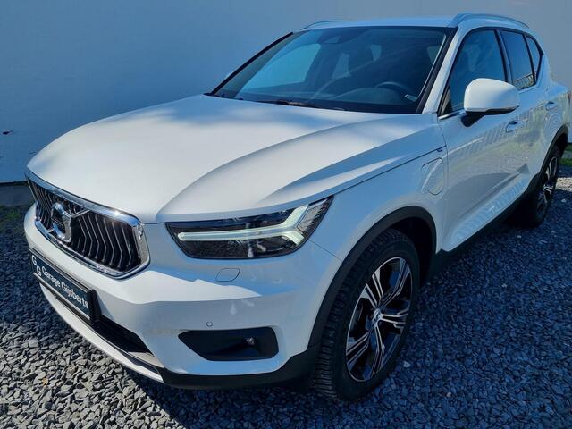 Volvo XC40 1.5 T5 Recharge Inscription Expression 19" All seasons Wielen - Lighting Pack - Climate - Privacy Glass - Parking Pack - Camera achter - PDC voor en achter - 1800 KG Trekgewicht - Alarm
