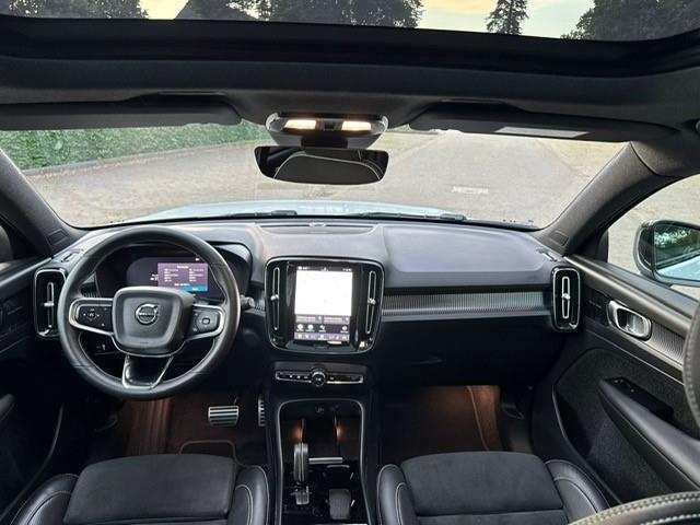 Volvo XC40 Recharge P8 AWD R-Design SOH 94,1%/Warmtepomp/Pano/360Cam/Fabrieksgarantie
