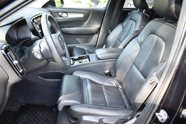 Volvo XC40 1.5 T2 Momentum AUT. Leer, Sléchts 45dkm!