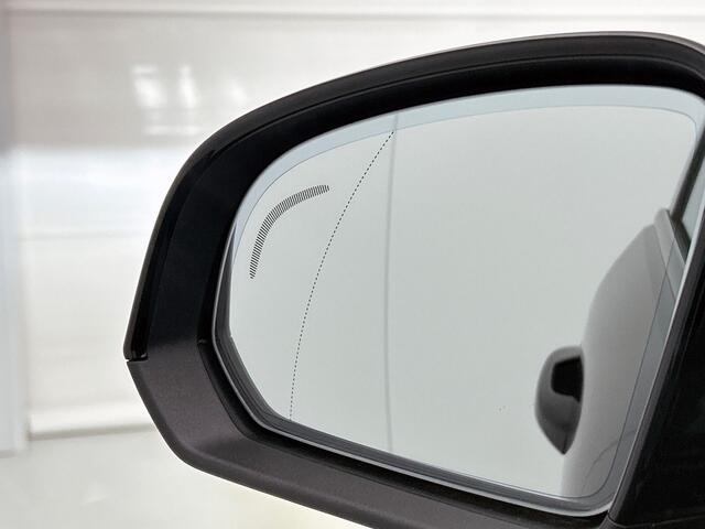 Volvo XC40 2.0 B4 Plus Black Edition | Panoramadak |