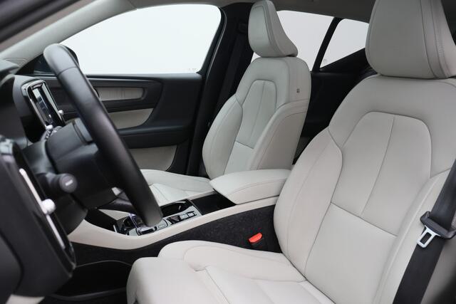Volvo XC40 1.5 T5 Twin Engine Inscription Leer, Panoramadak, ACC, Camera, Apple Carplay, Elektrische Stoelen, 19''