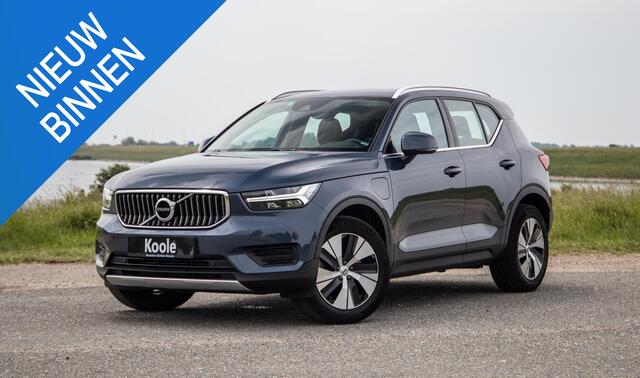 Volvo XC40 1.5 T4 Recharge Inscription AUTOMAAT / PLUG IN HYBRID / CARPLAY / CAMERA / STOELVERWARMING