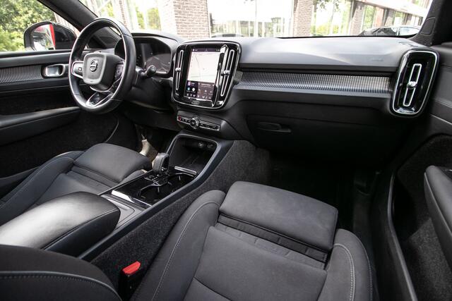 Volvo XC40 Recharge Core - Stoel/stuurverw. | Carplay | Navi