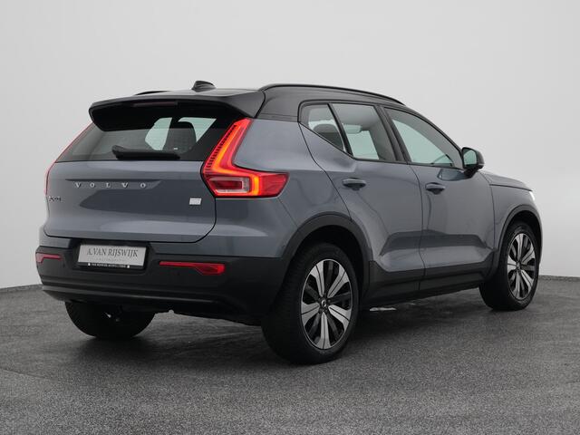 Volvo XC40 Recharge Core 70 kWh | CAMERA | CARPLAY