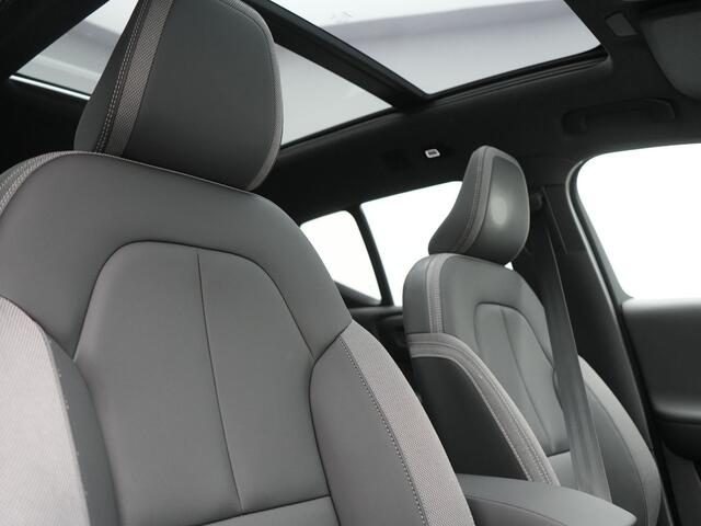Volvo XC40 Recharge Twin Ultimate 78 kWh 408pk | Panodak | Adaptive Cruise | 360 Camera | Harman / Kardon | Lederen Sportstoelen Memory & Verwarmd | Blis | Keyless | Stuur Verwarmd | Google Assistent | Apple Carplay | DAB | 20"L.M |